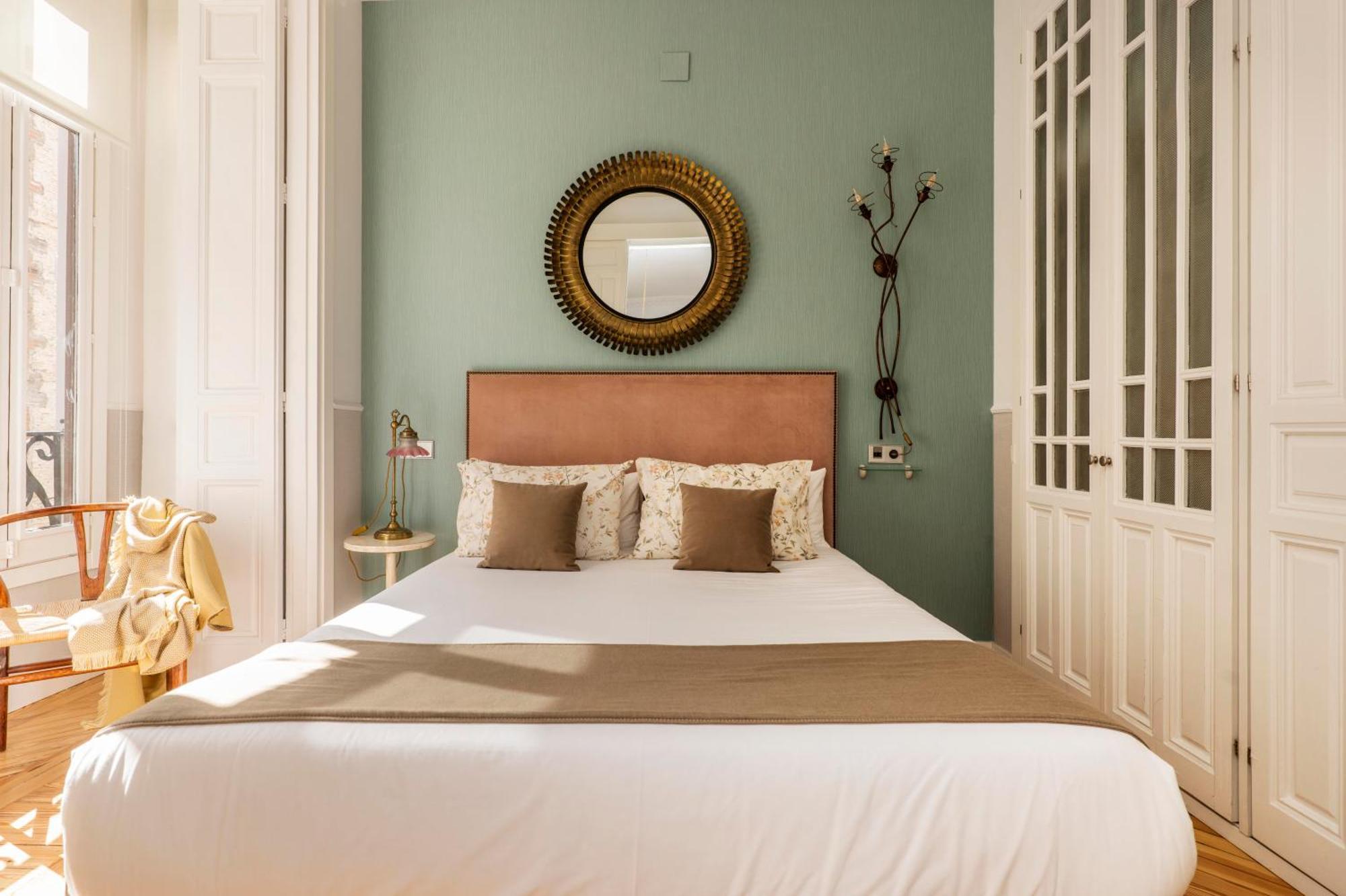 Madrid 1915 Private Suites Room photo